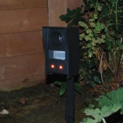 Mega Sonic Vossenverjager - Licht & Geluid 9 Mega Sonic Vossenverjager - Licht & Geluid -Buiten Tuin Verpleging 1657721600 4 600